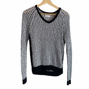 Lou & Grey Black Gray Crotchet Knit Pullover Sweater